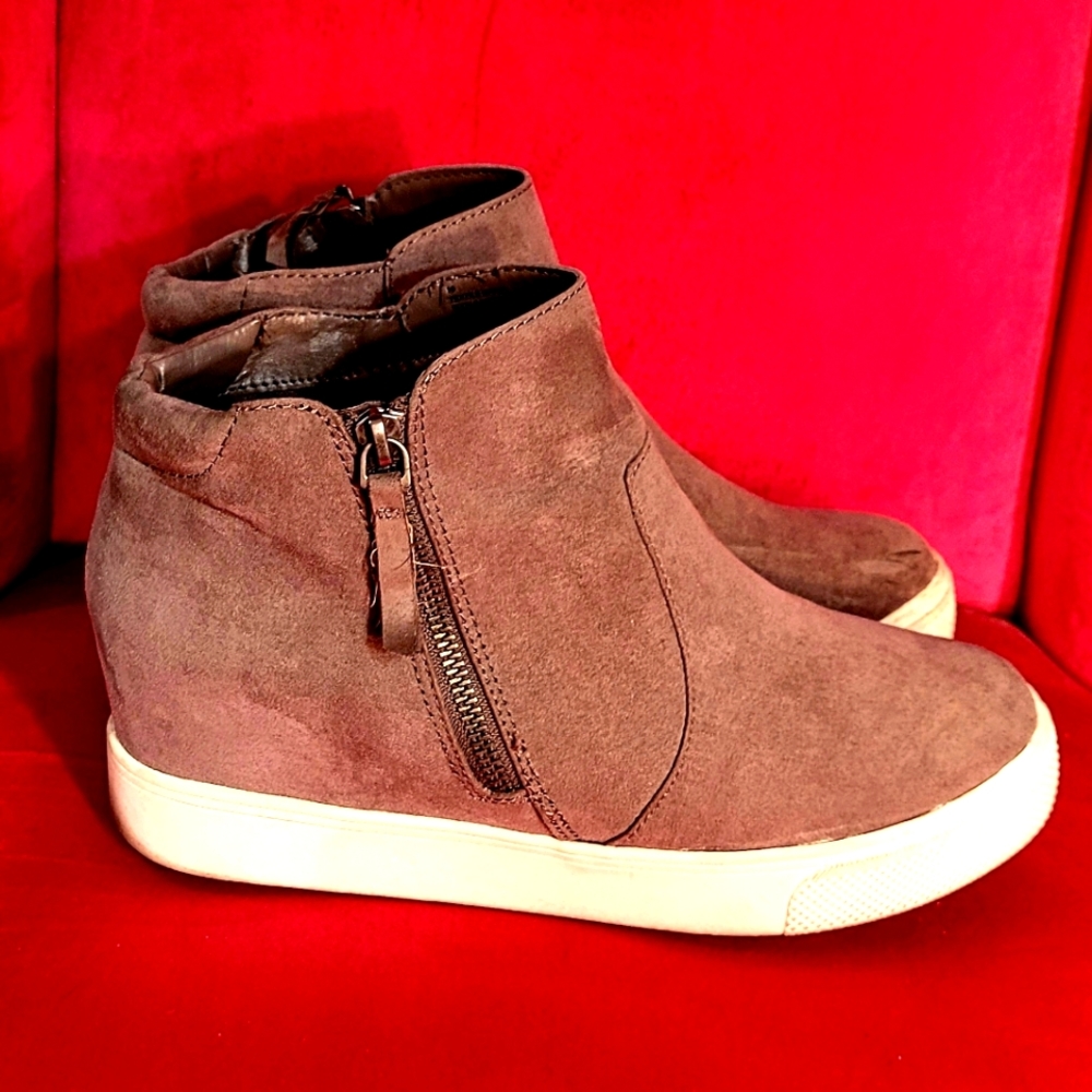 TARGET Wedge Sneakers in gray.